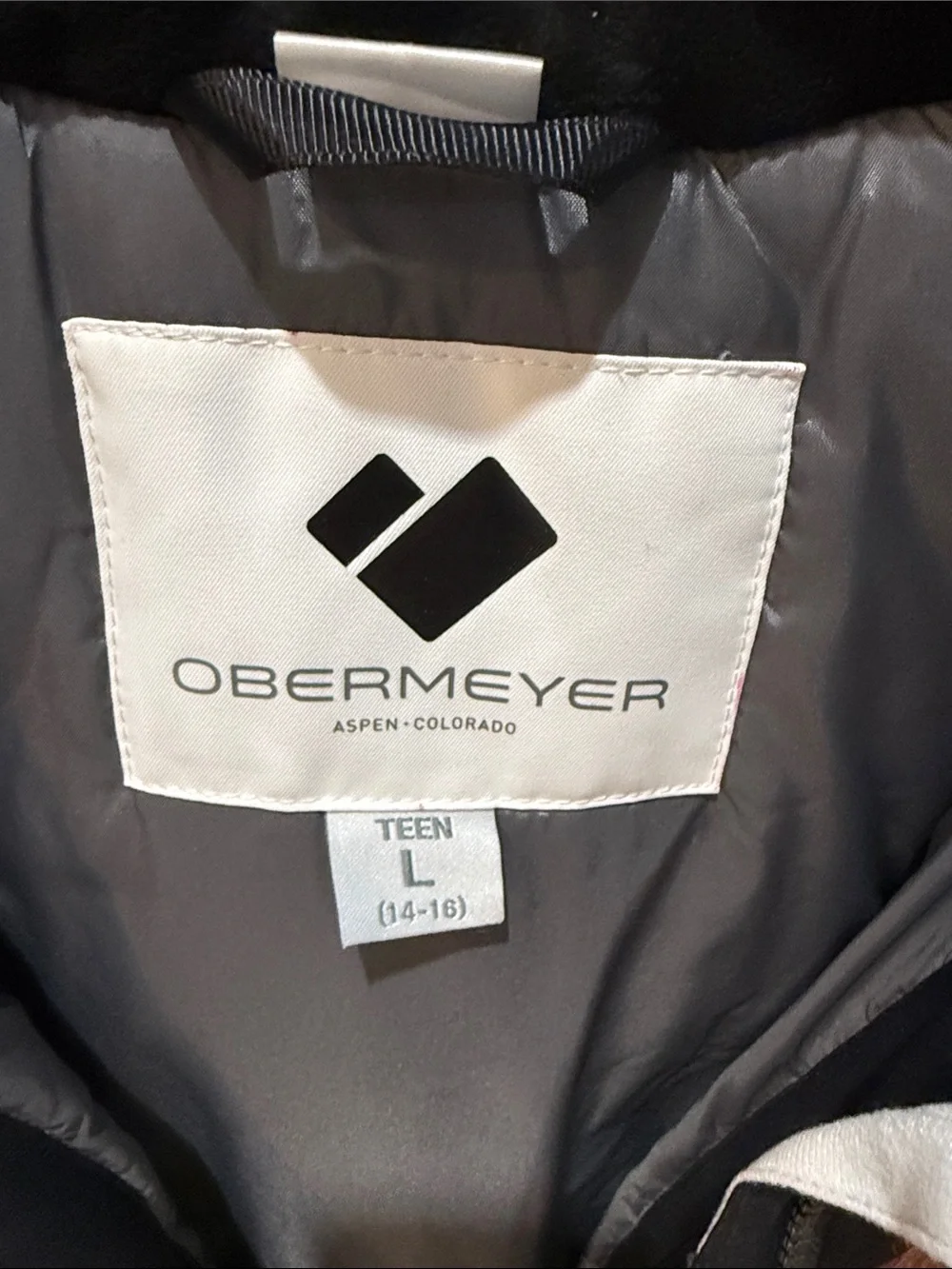 Obermeyer Black, White & Multicolor Floral-Pattern Ski Jacket